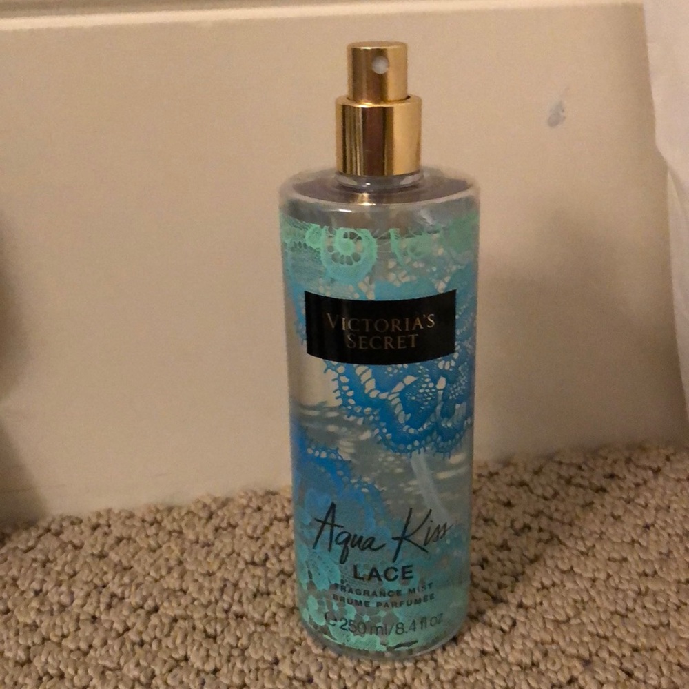 Victoria secret Aqua Kim Lace fragrance mist